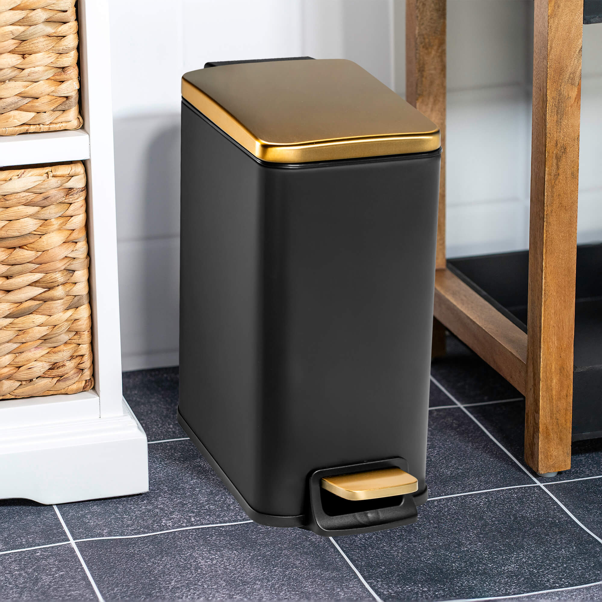 #color_Matte Black Gold